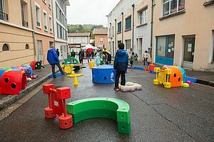 Jeux de motricité dans la rue